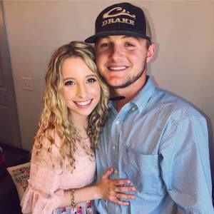 Meet your Posher, Lindsey